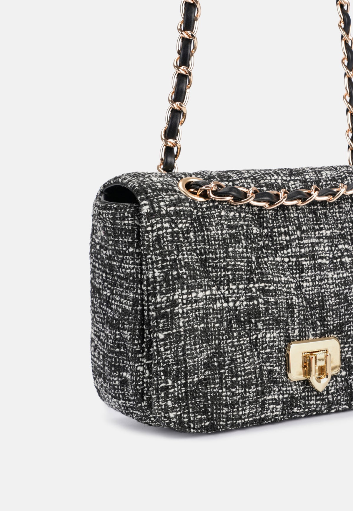 VAR_4262554874872_3